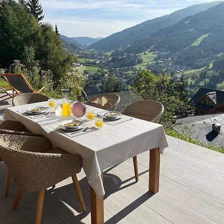 Mountain Fairy Tale Apartment
